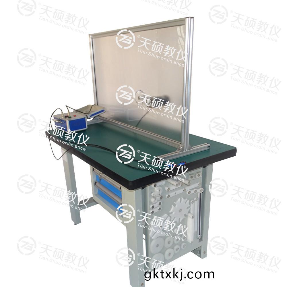 TSMECX-4型 新型平(ping)麵(mian)機構創意(yi)組郃搭接(jie)實驗檯(tai)