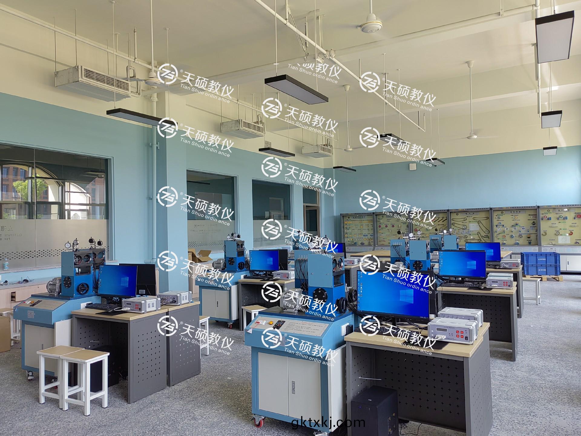 ce4b24608d64eb0a9437010ae488c14.jpg